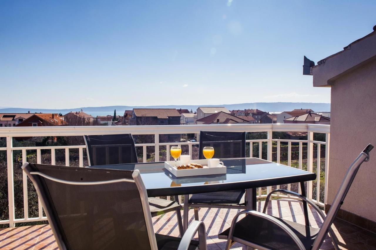 Apartman Sunny Vacay Kastela Exterior photo