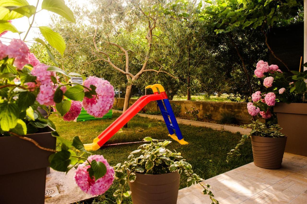 Apartman Sunny Vacay Kastela Exterior photo